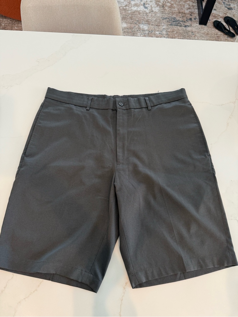 Walter Hagen Charcoal Flat-Front Shorts